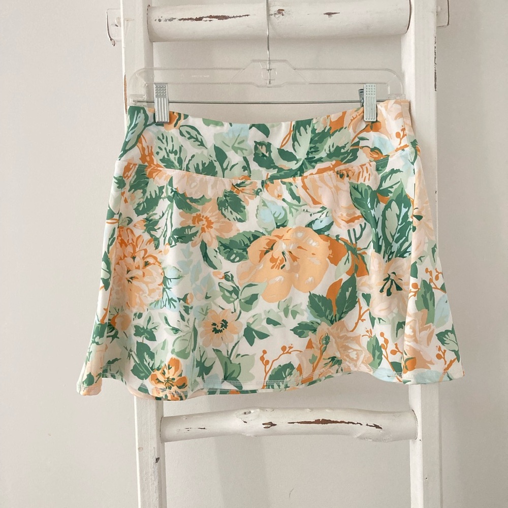 Laura Ashley Green and Cream Floral Tennis Skirt / no shorts